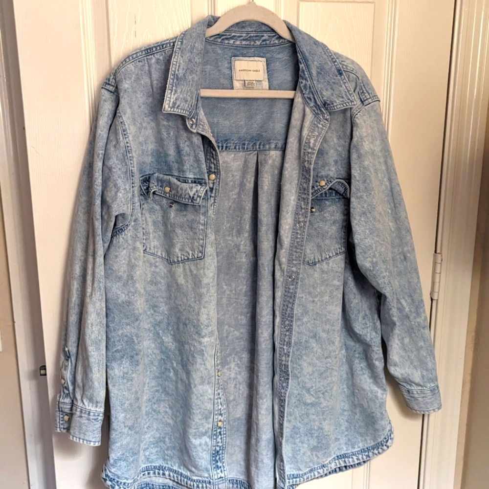 American Eagle Oversized Denim Button Up